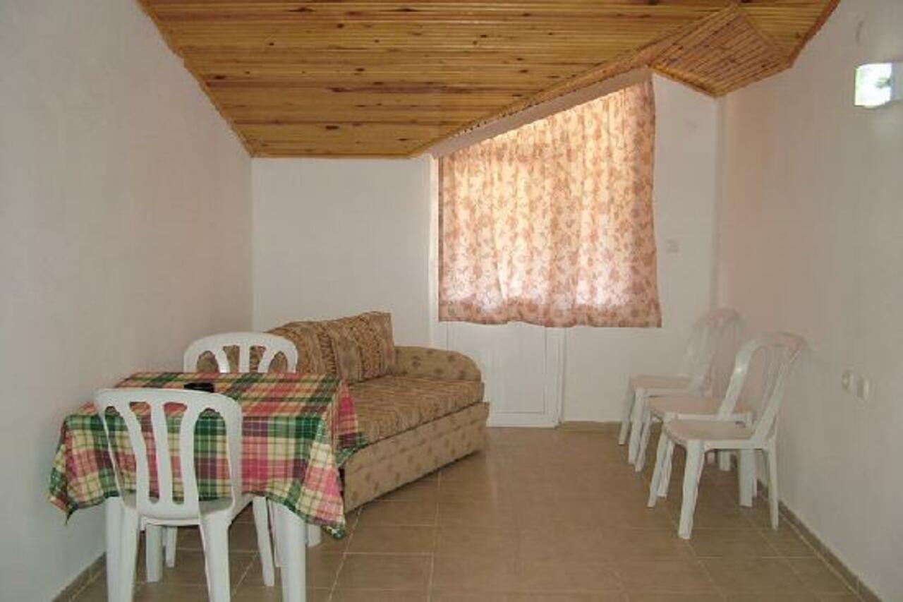 Ince Aparts İçmeler Exterior foto